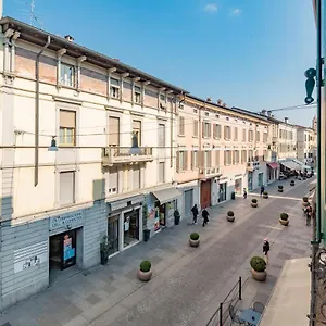  Appartamento Piazza Garibaldi - Affitti Brevi Italia
